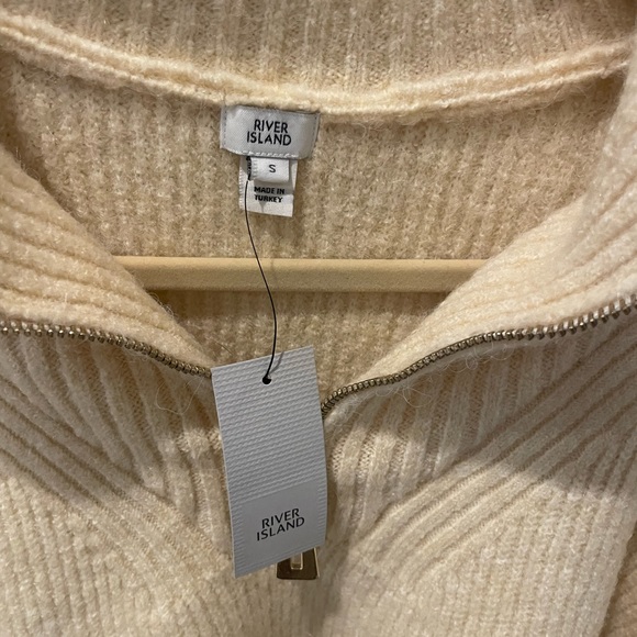 River Island Half Zip Sweater • Light Yellow • Size Small - Picture 3 of 3